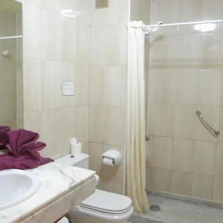 فندق R2 Bahia Kontiki *